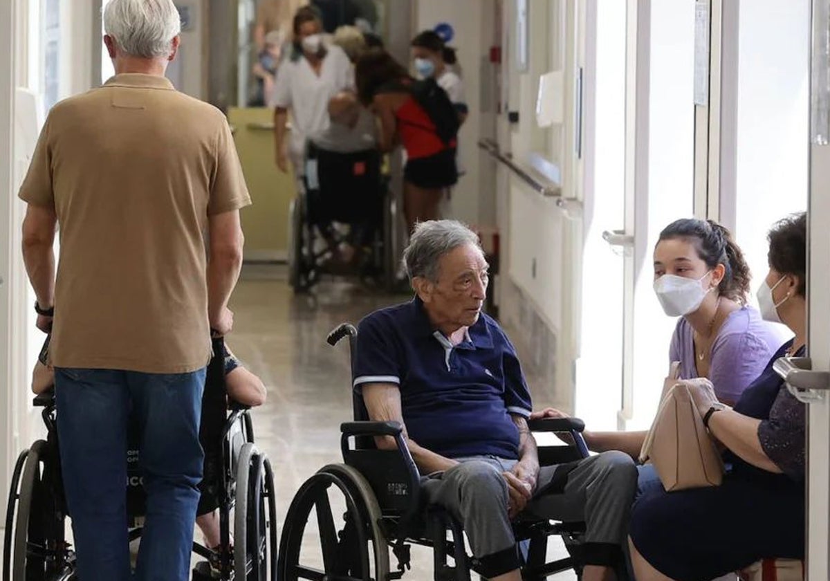 La Junta impulsa 3.000 nuevas plazas de residencias de mayores