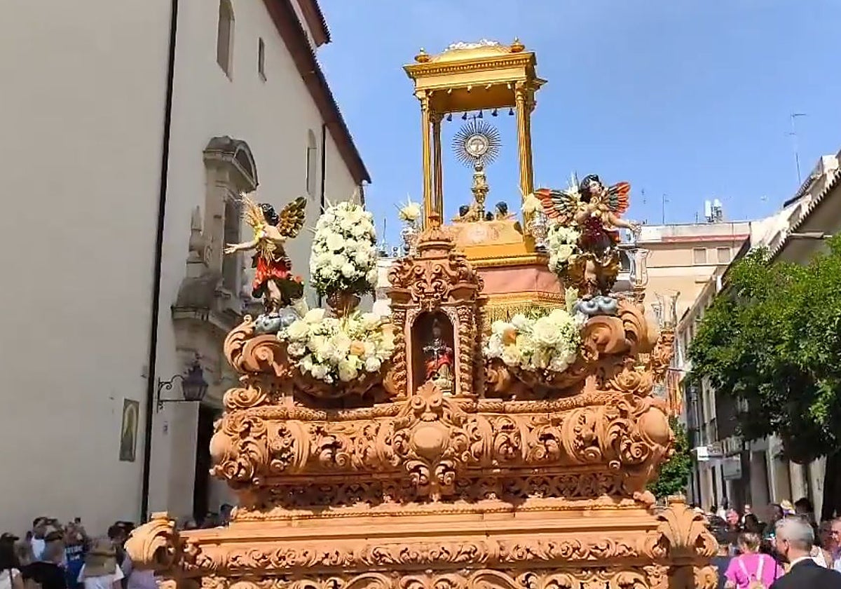 La procesión del Corpus de la Trinidad, por la calle Lope de Hoces