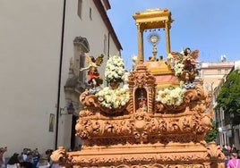 La parroquia de la Trinidad abre en Córdoba el tiempo de las procesiones sacramentales