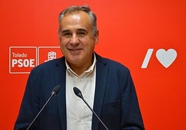 El PSOE pide a Velázquez que la bandera LGTBI vuelva a lucir en el balcón del Ayuntamiento de Toledo