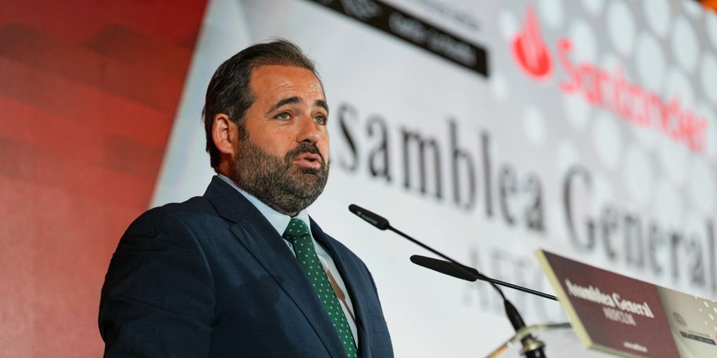 Núñez: «Siento vergüenza ajena de lo que sucede en el entorno de La Moncloa»