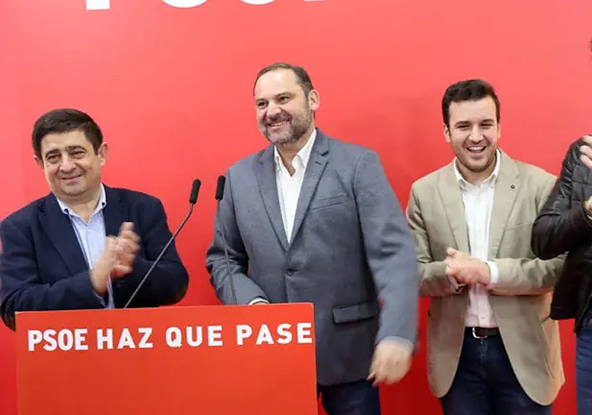 José Luis Ábalos durante el mitin de Bailén