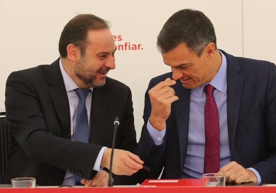 Ábalos y Sánchez, en una foto de enero de 2019