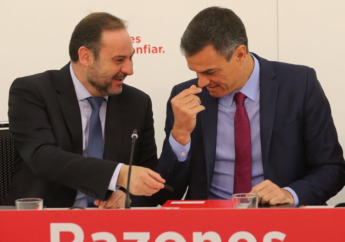 Ábalos y Sánchez, en una foto de enero de 2019