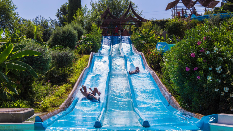 Aquasierra abre sus puertas esta semana: horarios y atracciones del parque acuático de Córdoba