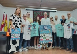 A la presentación del campus ha acudido el alcalde de Bargas, Marco Antonio Pérez Pleite, y las madrinas de honor han sido las hermanas Alicia y Claudia De la Cuerda, jugadoras del Real Madrid