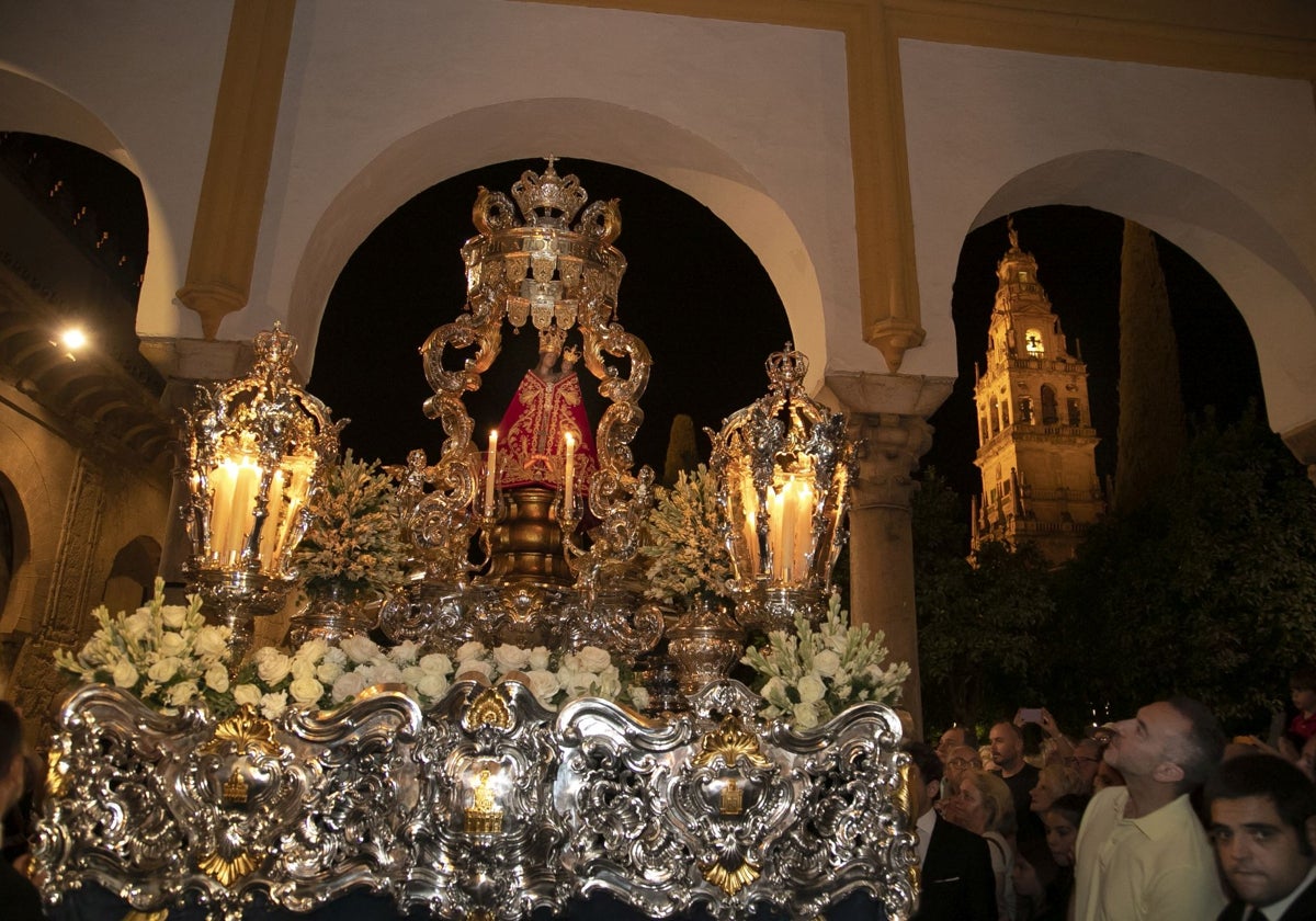 La Virgen de la Fuensanta, en su paso, durante la procesión del 7 de septiembre de 2024