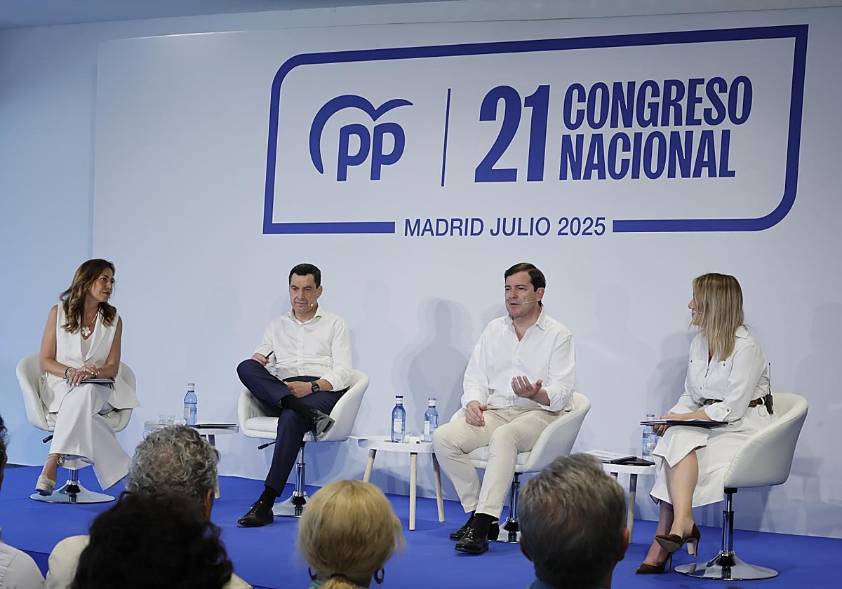 Moreno, Mañueco, Chueca y Ezcurra presentan la ponencia política del XXI Congreso Nacional del PP en Sevilla