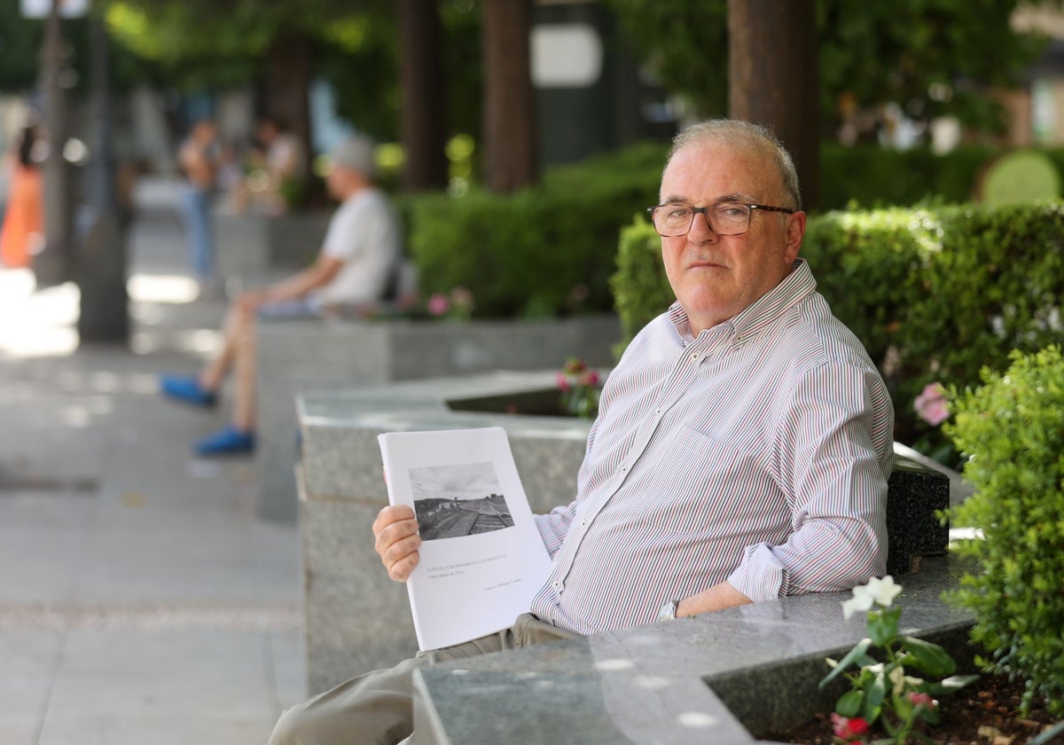 Hidalgo, con su trabajo en la plaza de Las Tendillas