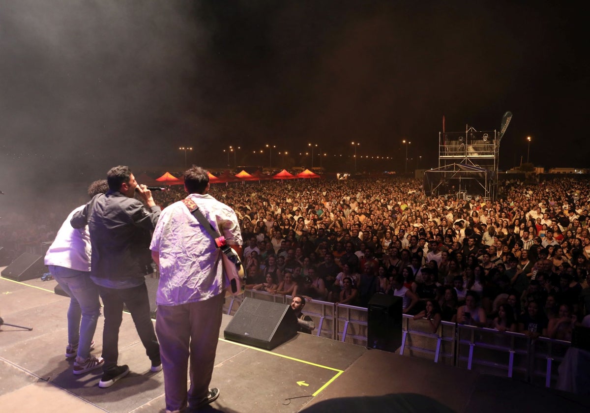 El recinto ferial de La Peraleda estuvo a reventar