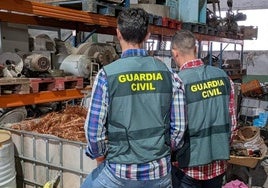 La Guardia Civil localiza en una chatarrería de Andújar 400 kilos de cobre robado