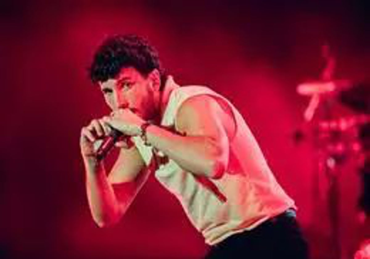 Sebastián Yatra, durante un concierto