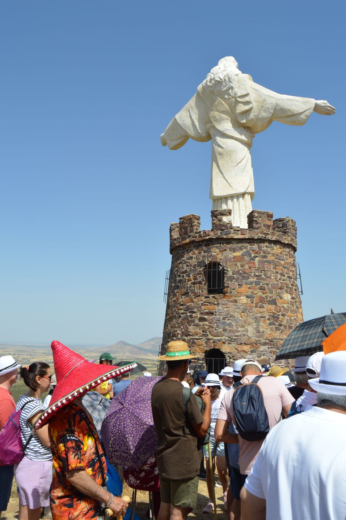 Toledo peregrina al 'Cristo del Corcovado' de La Jara