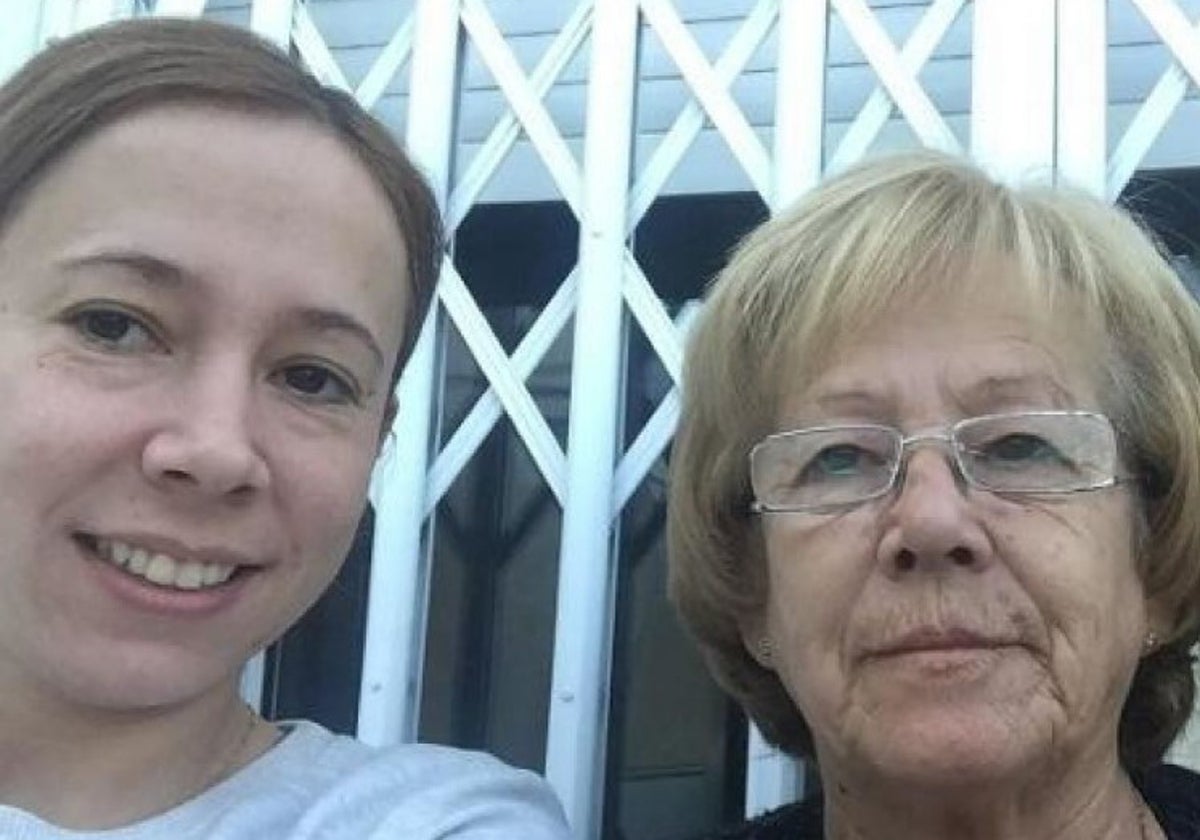Verónica y Carmen, en la imagen difundida en Instagram por la influencer y criminalista valenciana Bebi Fernández