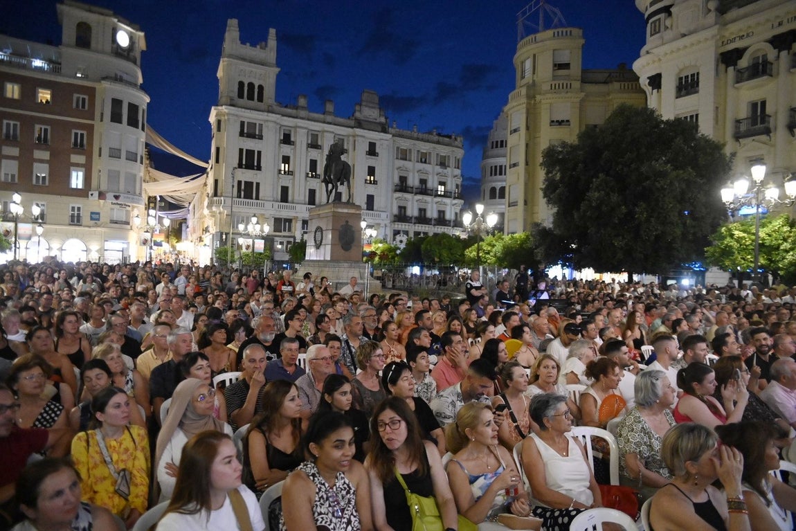 El fascinante espectáculo de Eva Yerbabuena en Córdoba, en imágenes