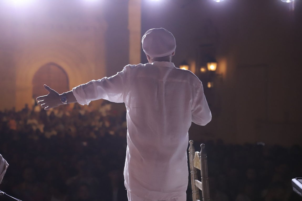El Pele y Chico Pérez deslumbran con su talento en la Noche Blanca del Flamenco en Córdoba, en imágenes