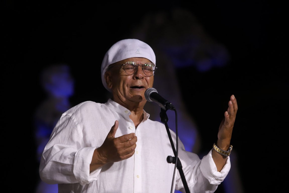 El Pele y Chico Pérez deslumbran con su talento en la Noche Blanca del Flamenco en Córdoba, en imágenes