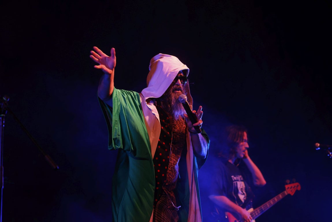 Raimundo Amador y Califato ¾ brillan en la Noche Blanca del Flamenco en Córdoba