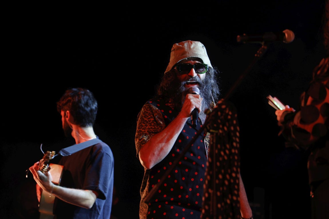 Raimundo Amador y Califato ¾ brillan en la Noche Blanca del Flamenco en Córdoba
