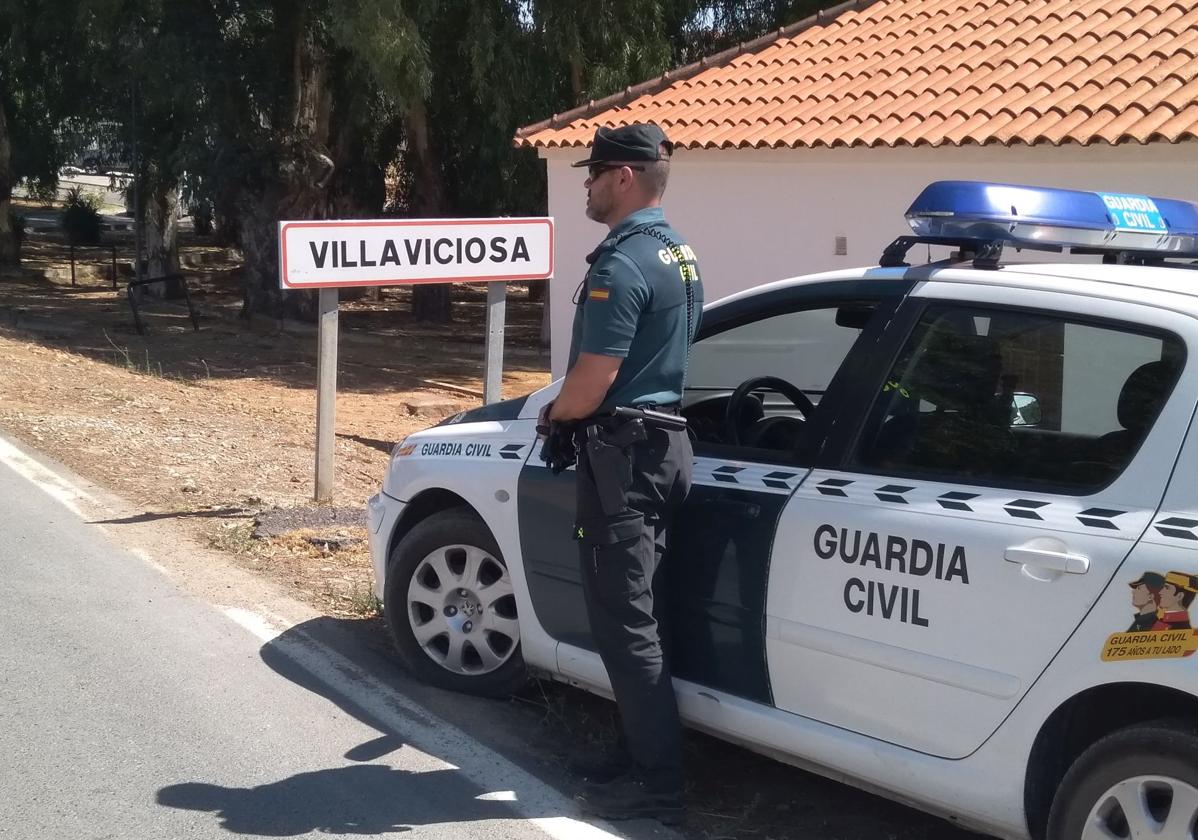 Motosierras, radiales, taladros... El botín de un ladrón de Villaviciosa de Córdoba que cometió seis robos en un día