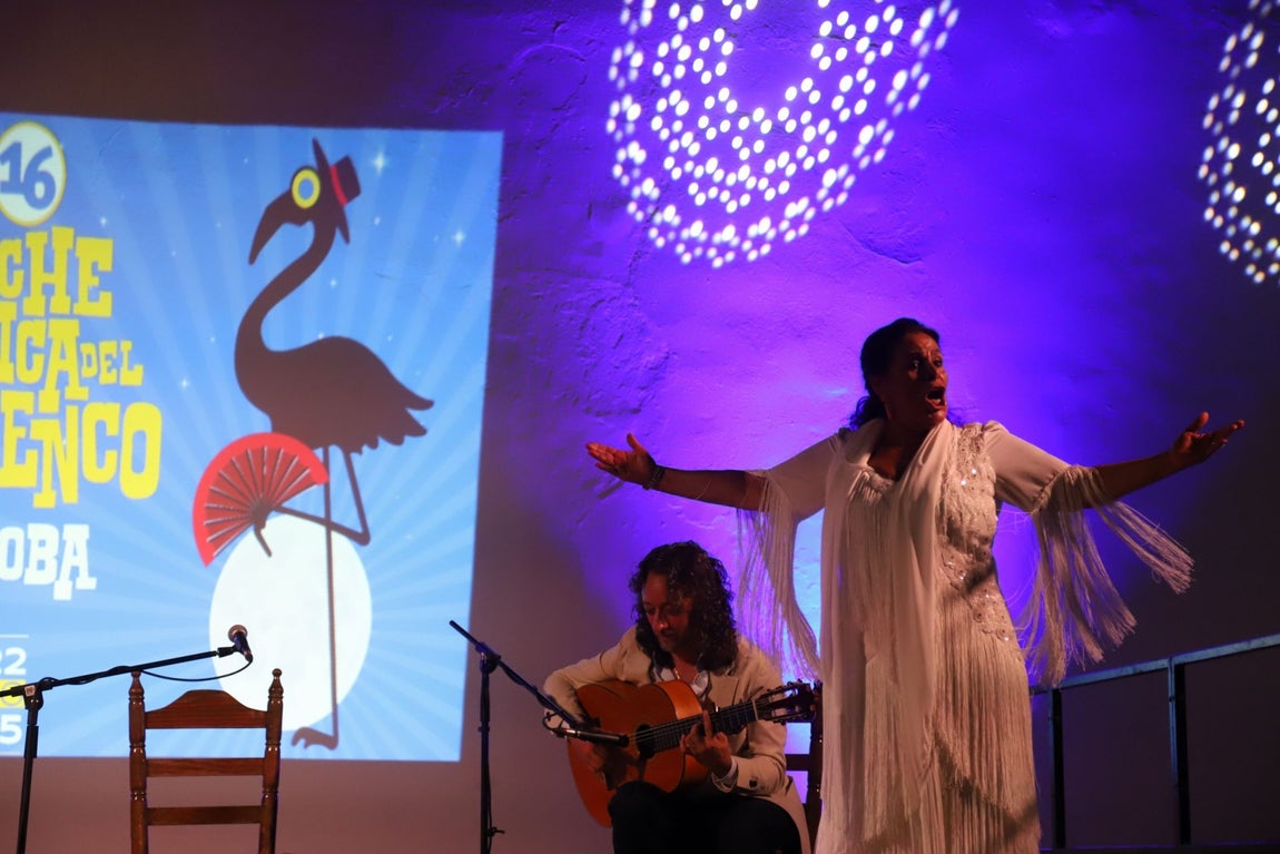 La pureza de Aurora Vargas y la fuerza de Rocío Luna y Rafa del Calli en La Noche Blanca del Flamenco de Córdoba, en imágenes