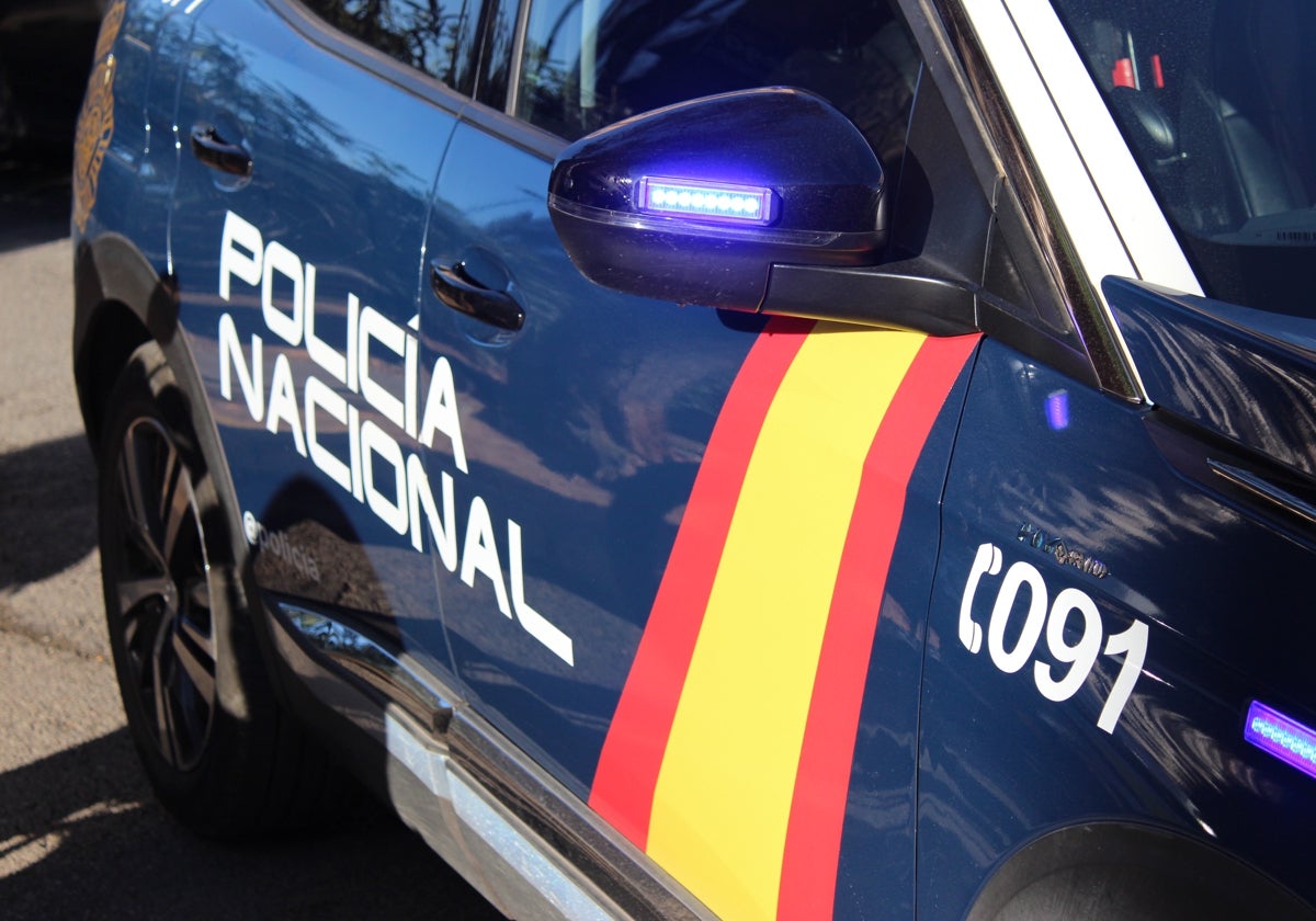 Un coche patrulla de la Policía Nacional de Valencia