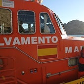 Trece inmigrantes heridos con quemaduras en dos pateras localizadas en Alicante con nueve menores