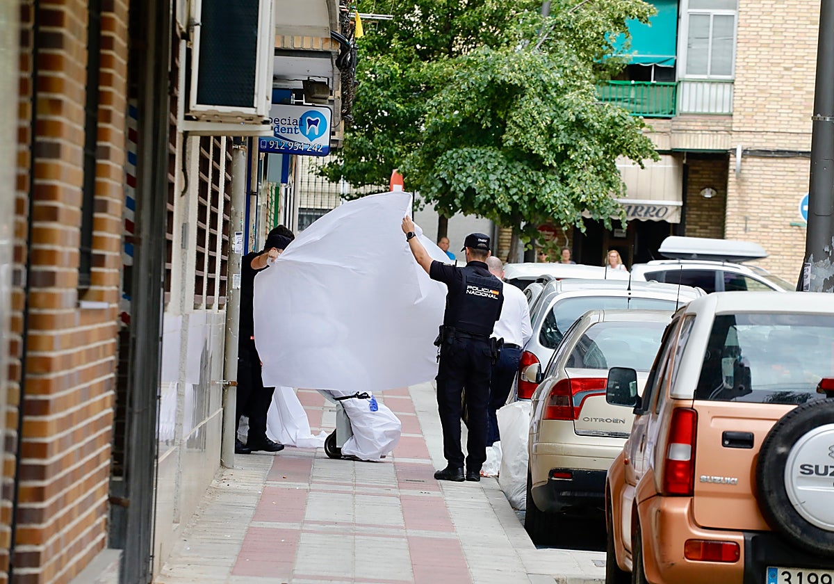 Agentes de Policía Nacional