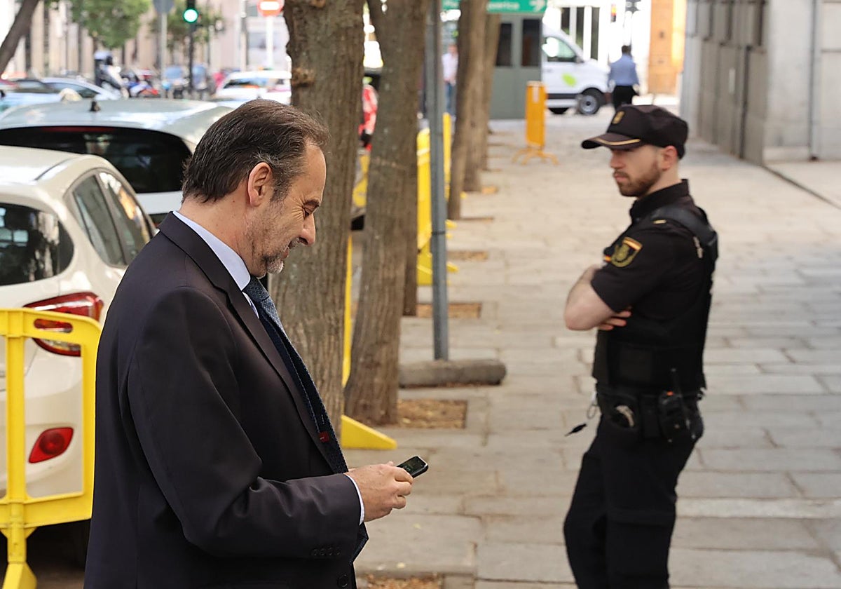 José Luis Ábalos, a su llegada ayer al Tribunal Supremo