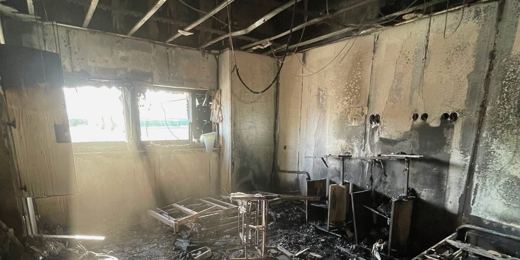 El paciente detenido por el incendio mortal de La Fe de Valencia fue denunciado por su ex horas antes