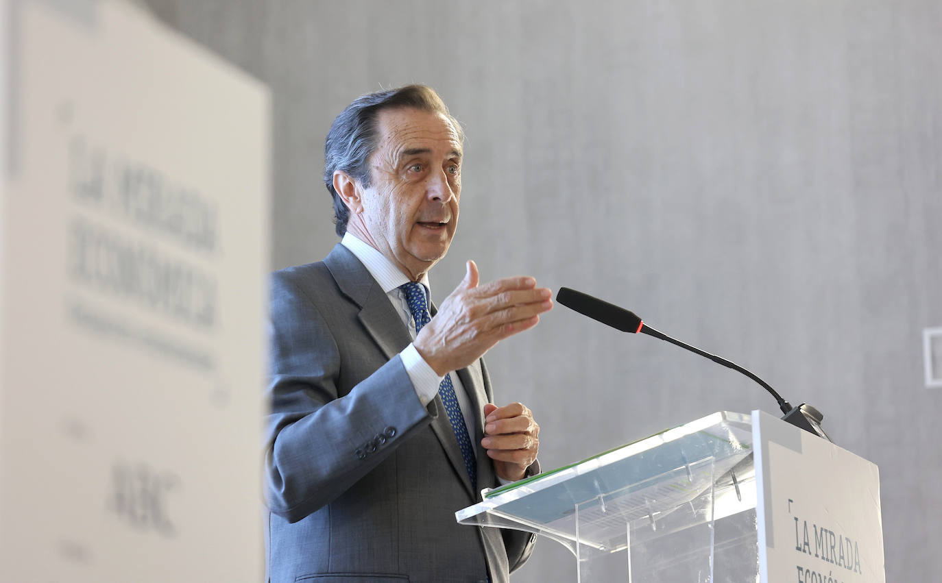 La mejores imágenes de La Mirada Económica de ABC con el presidente de Covap