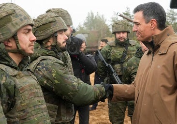 Los militares cuestionan el «antiamericanismo» de Sánchez en política de defensa