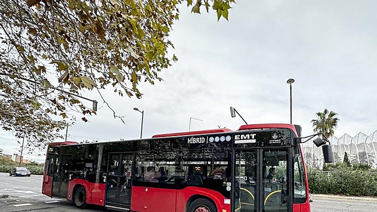 Nuevas tarifas de EMT en Valencia: así quedan los precios de bonobús y viajes gratis