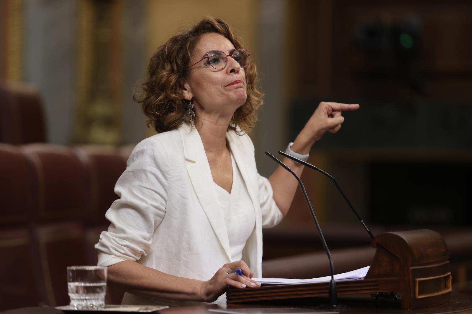La ministra de Hacienda, María Jesús Montero, durante una comparecencia en el Congreso el pasado 26 de junio