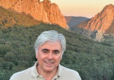 Paco Castañares, histórico dirigente del PSOE: «España es un país peor desde que gobierna Sánchez»