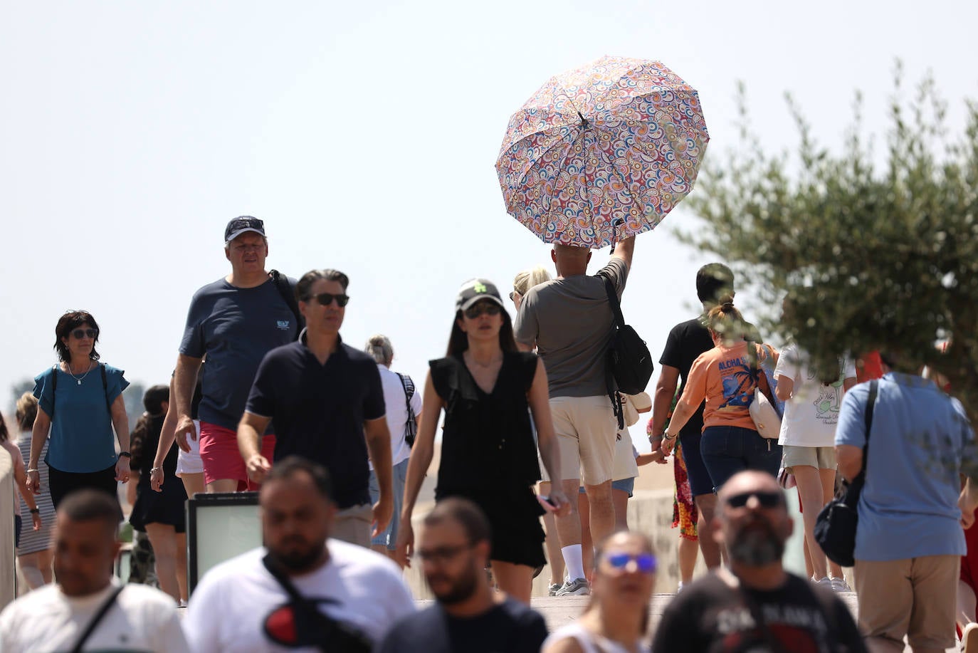 Las imágenes de un tórrido domingo en Córdoba a más de 43 grados