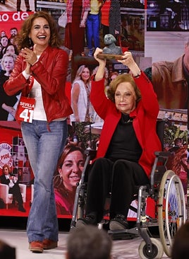 Imagen - Amparo Rubiales borra el tuit de la recogida de firmas para echar a Felipe González del PSOE y luego acusa a ABC de mentir por haberlo sacado