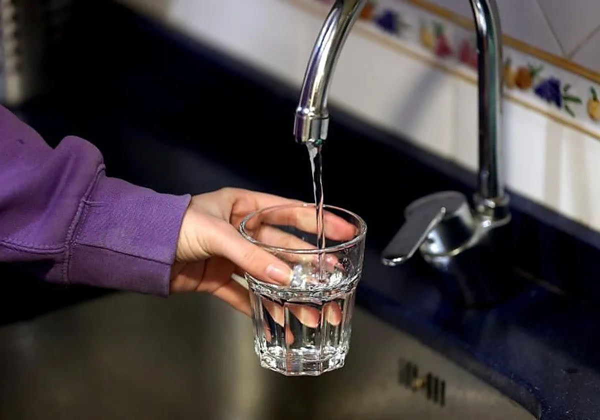 El agua de Ávila vuelve a ser apta para el consumo humano cuatro días después