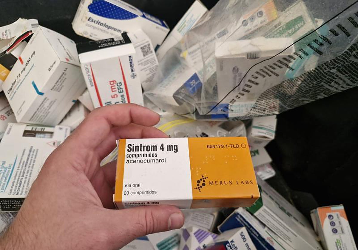 Imagen de archivo de una caja de sintrom