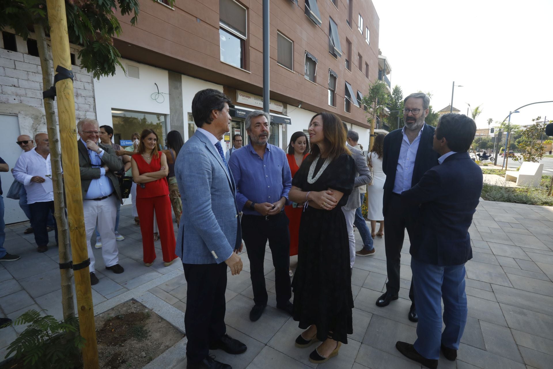 Así ha quedado la nueva Ronda de Marrubial tras las obras, en imágenes