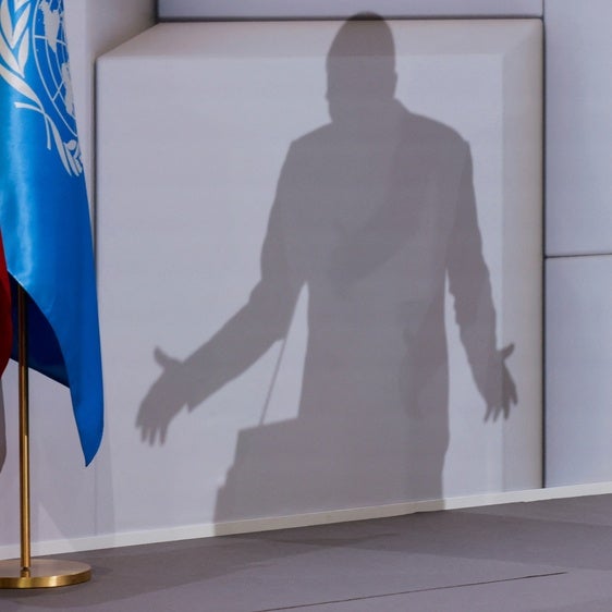La sombra de Pedro Sánchez el pasado lunes