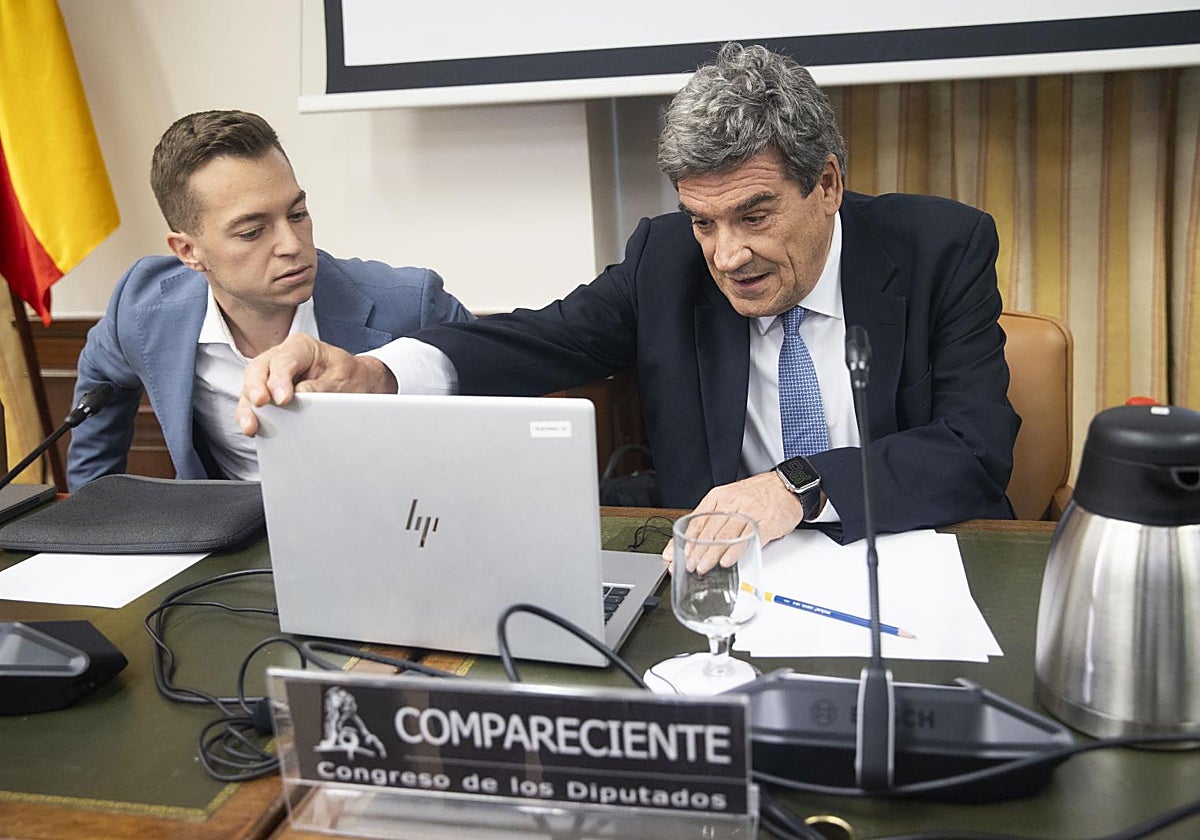 El gobernador del Banco de España, José Luis Escrivá, en una comparecencia