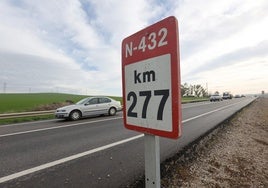El PP clama contra la falta de inversión en la fatídica N-432 y el caos ferroviario mientras «la trama sanchista se instalaba en Transportes»
