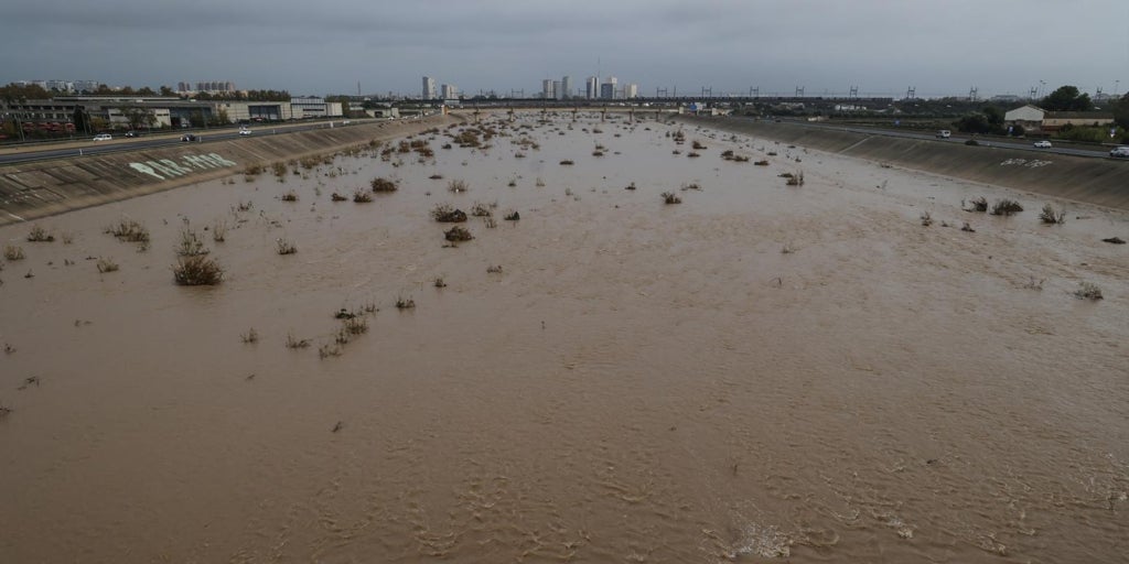 Valencia limpiará el nuevo cauce del Turia por la dana ante la «dejación de funciones» del Gobierno
