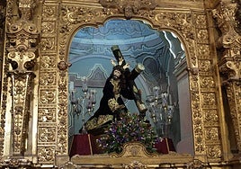 Jesús Caído regresa a su camarín en la iglesia de San Cayetano de Córdoba