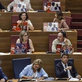 Mazón y la izquierda cierran el curso político de la dana con acusaciones cruzadas de machismo y despilfarro