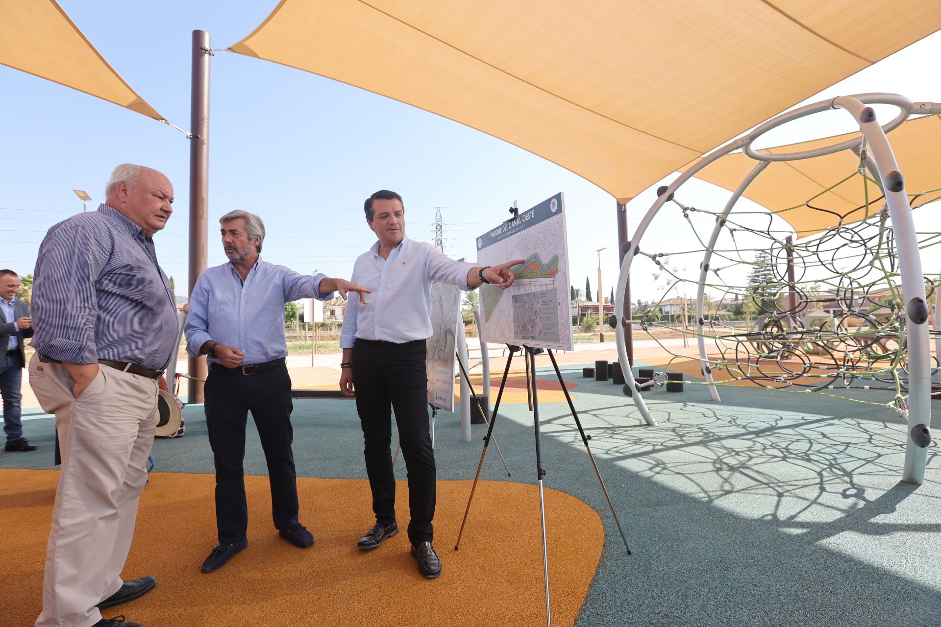 Así ha quedado el nuevo parque del Canal de Córdoba, en imágenes