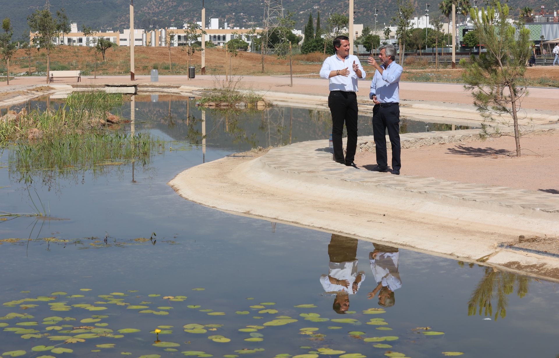 Así ha quedado el nuevo parque del Canal de Córdoba, en imágenes