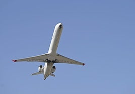 El regreso de los vuelos del aeropuerto de Córdoba a Mallorca, en imágenes