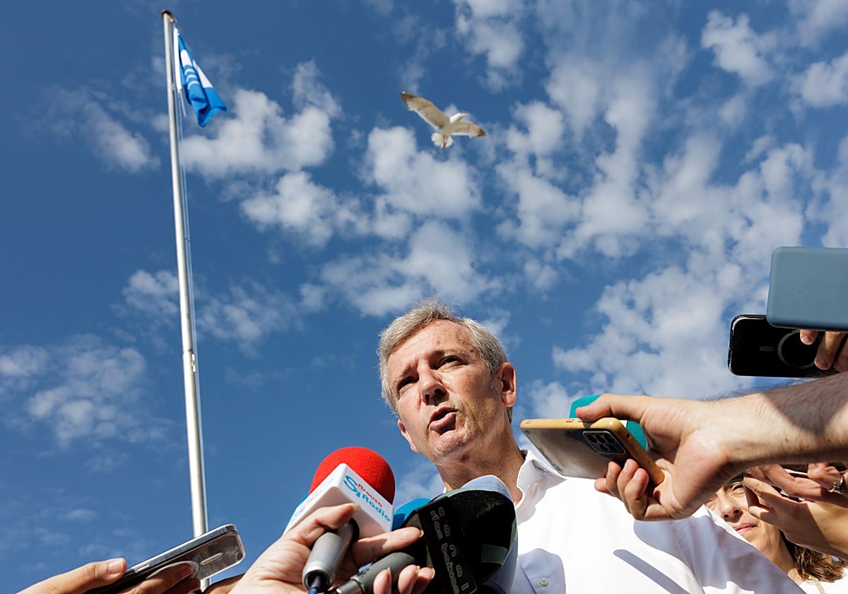 El presidente de la Xunta, Alfonso Rueda, este viernes en Sanxenxo (Pontevedra)